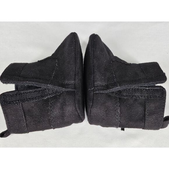 RISING STAR BABY GRAY HIGHTOP BOOTS WITH FRING ON SIDES - SIZE 3-6 MONTHS - Picture 7 of 8